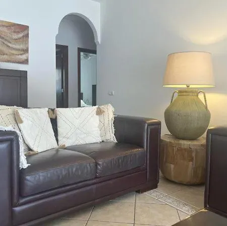 La Hubara Villa *